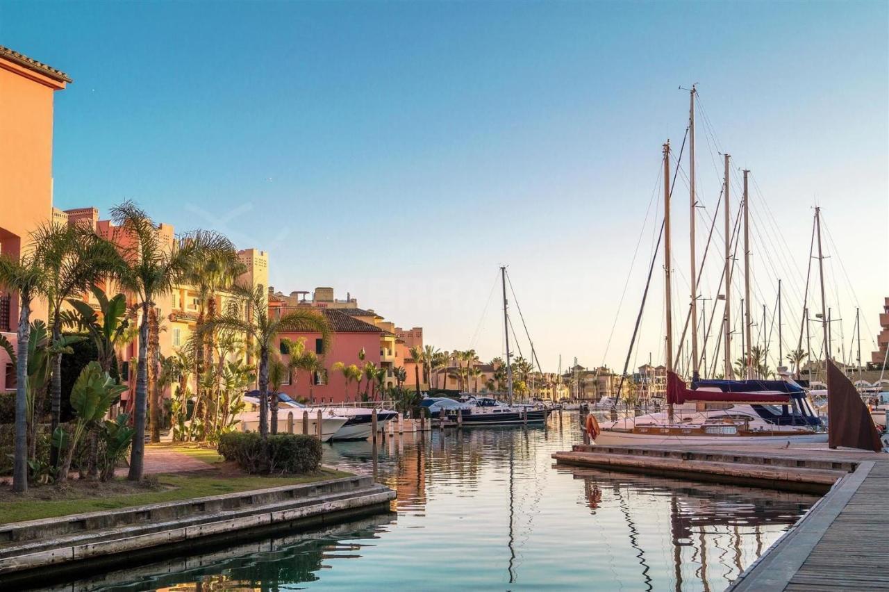 New & Modern Apartment - Marina, Sotogrande Exteriör bild